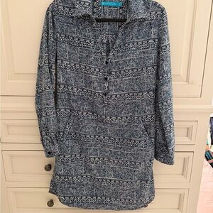 Tori Richard Navy and White long sleeve aloha dress size 6